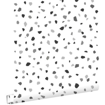 papier peint imitation terrazzo noir, blanc et gris de ESTAhome