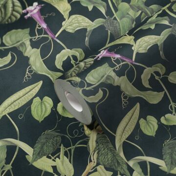 papier peint jungle vert, noir et lilas violet de Livingwalls